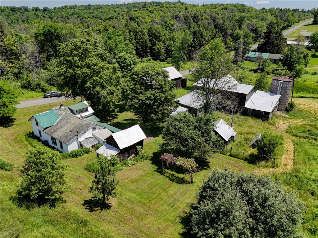 212 Hill Road