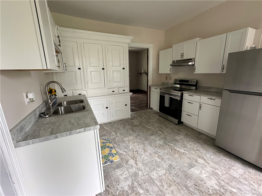 11 North Main Street