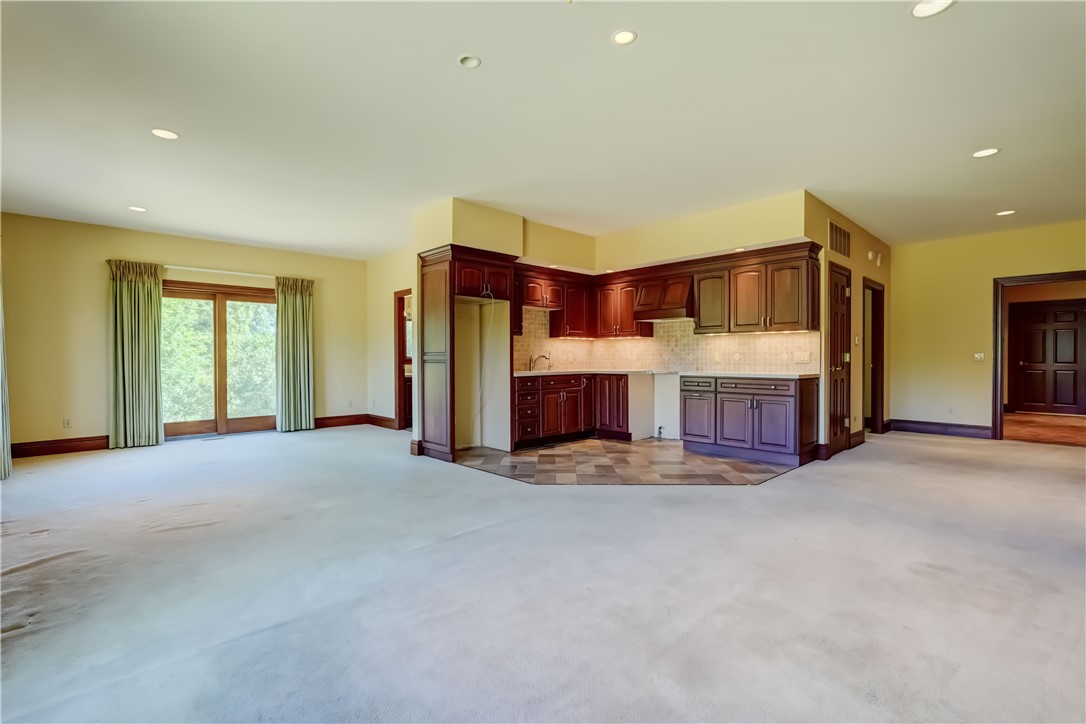 6580 Rice Road