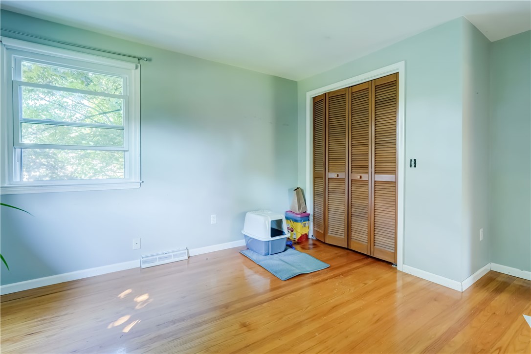 627 Hook Road