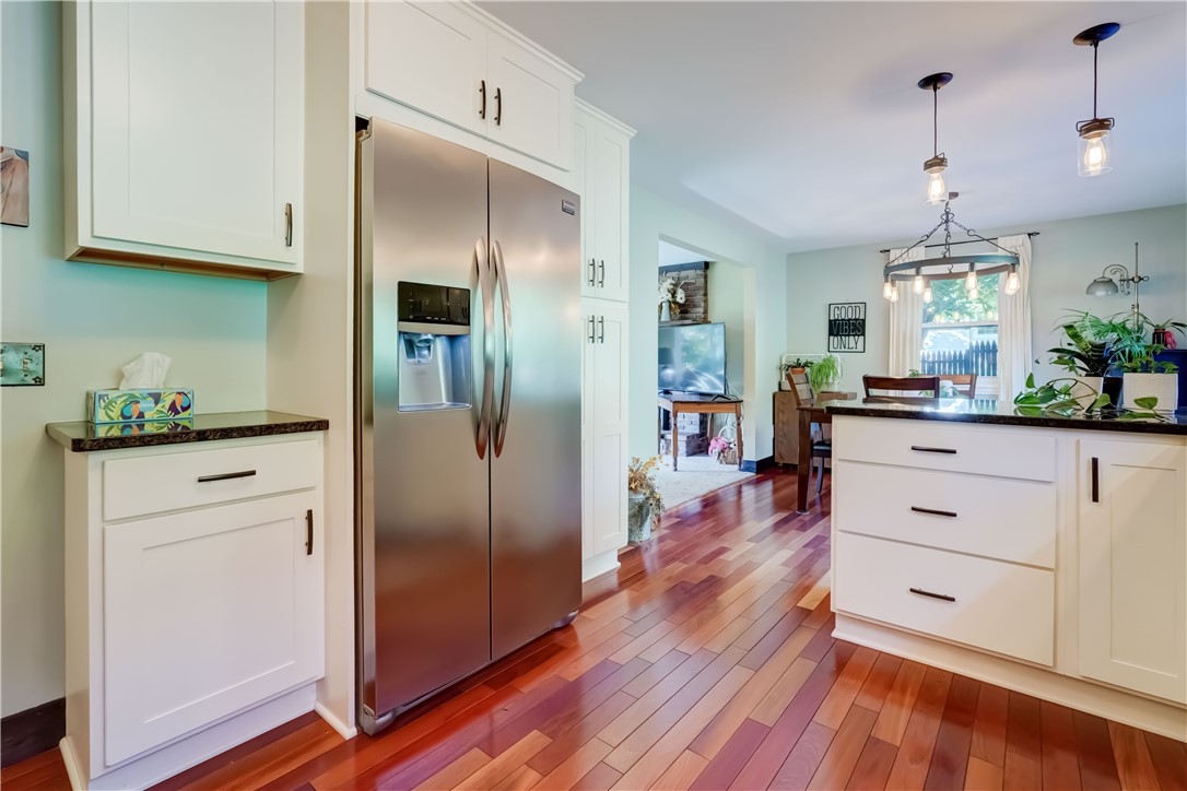627 Hook Road