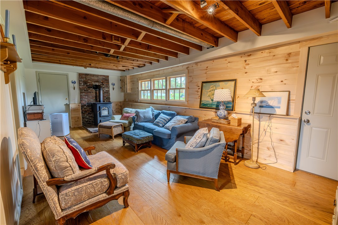 945 Bunker Hill Drive