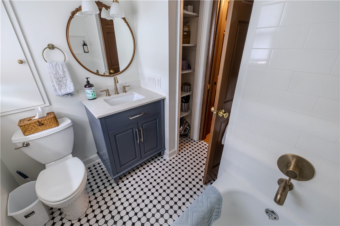 945 Bunker Hill Drive