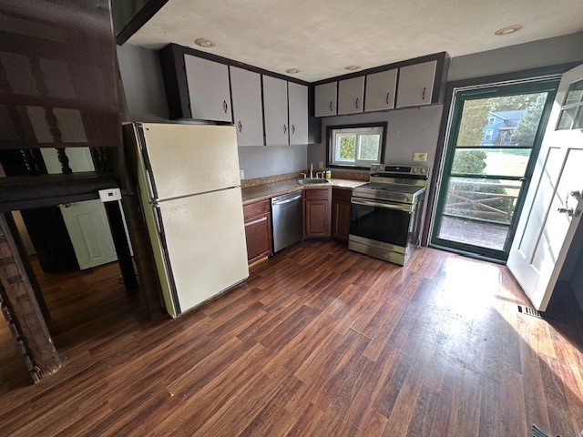 2459 Jones Road
