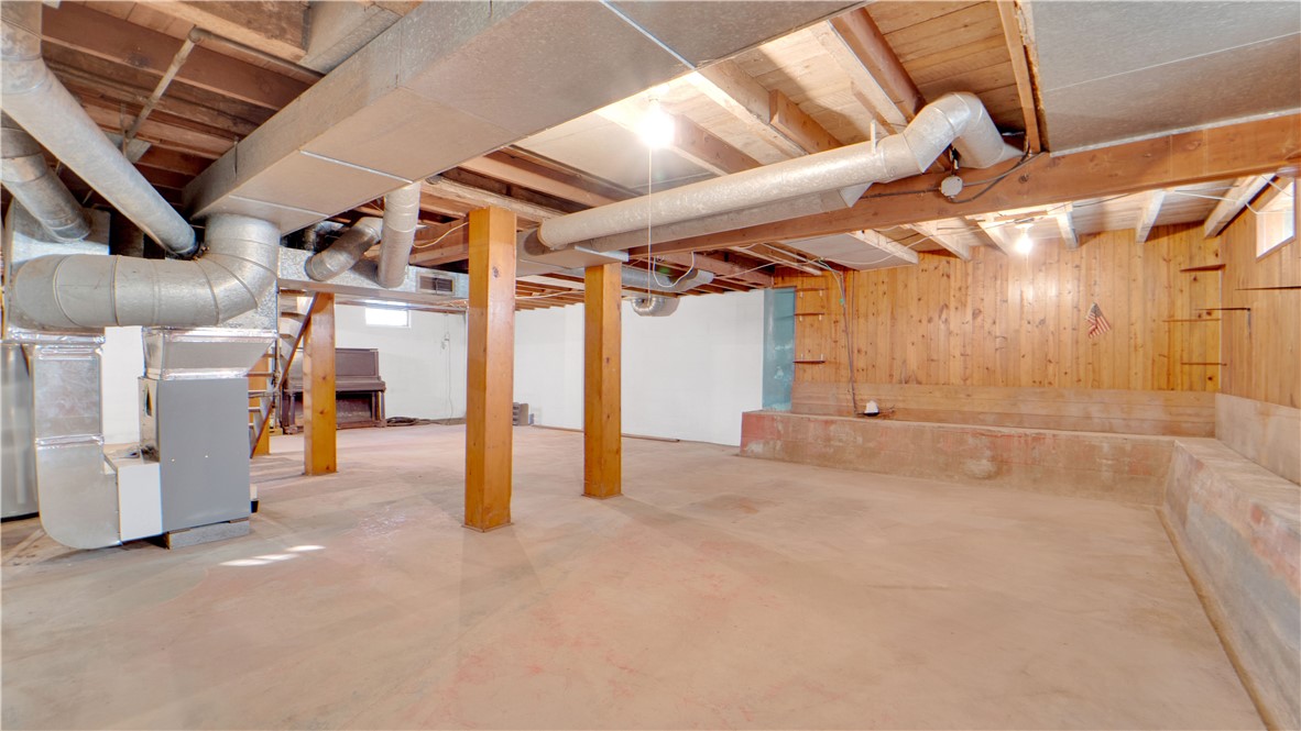 138 West Bayard Street