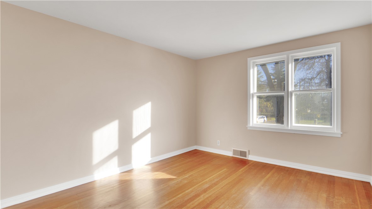 138 West Bayard Street