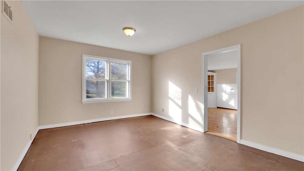 138 West Bayard Street