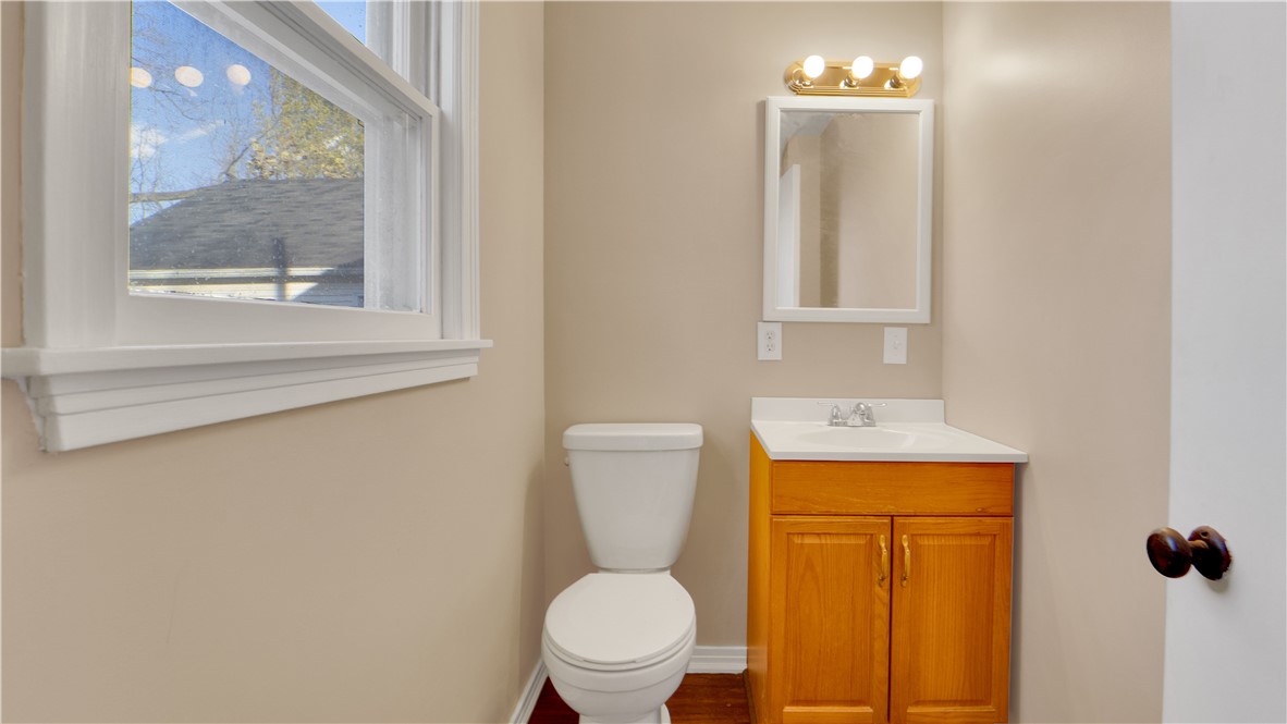 138 West Bayard Street