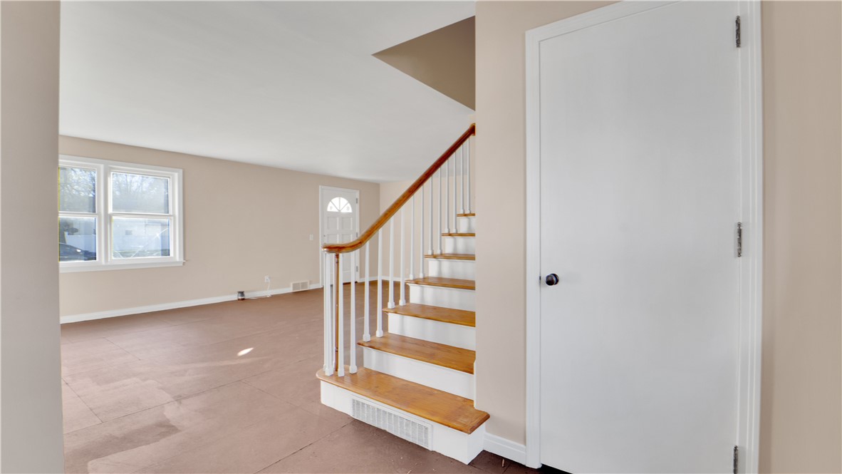 138 West Bayard Street