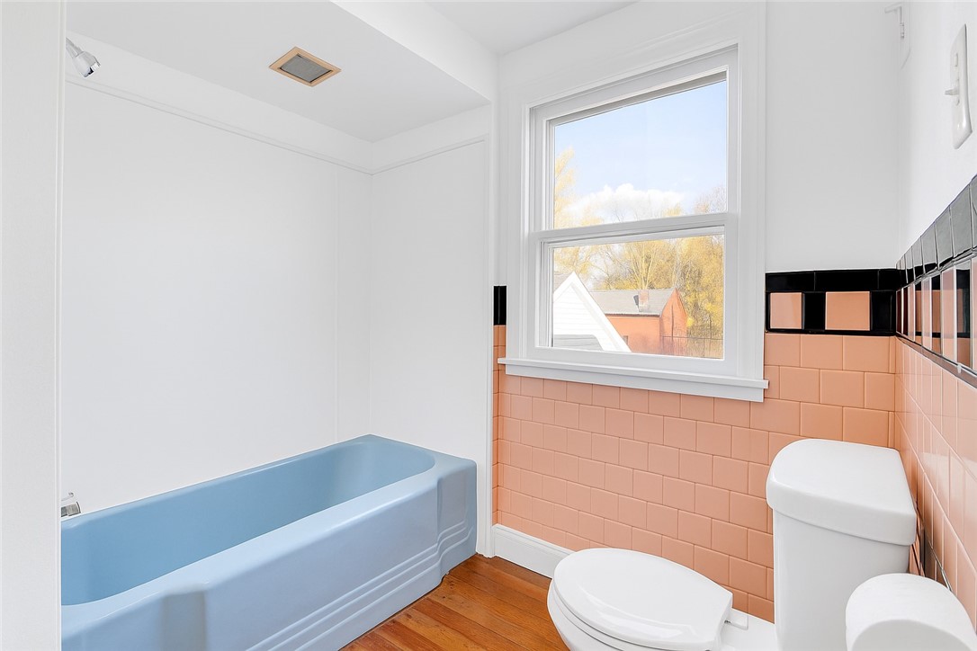 138 West Bayard Street