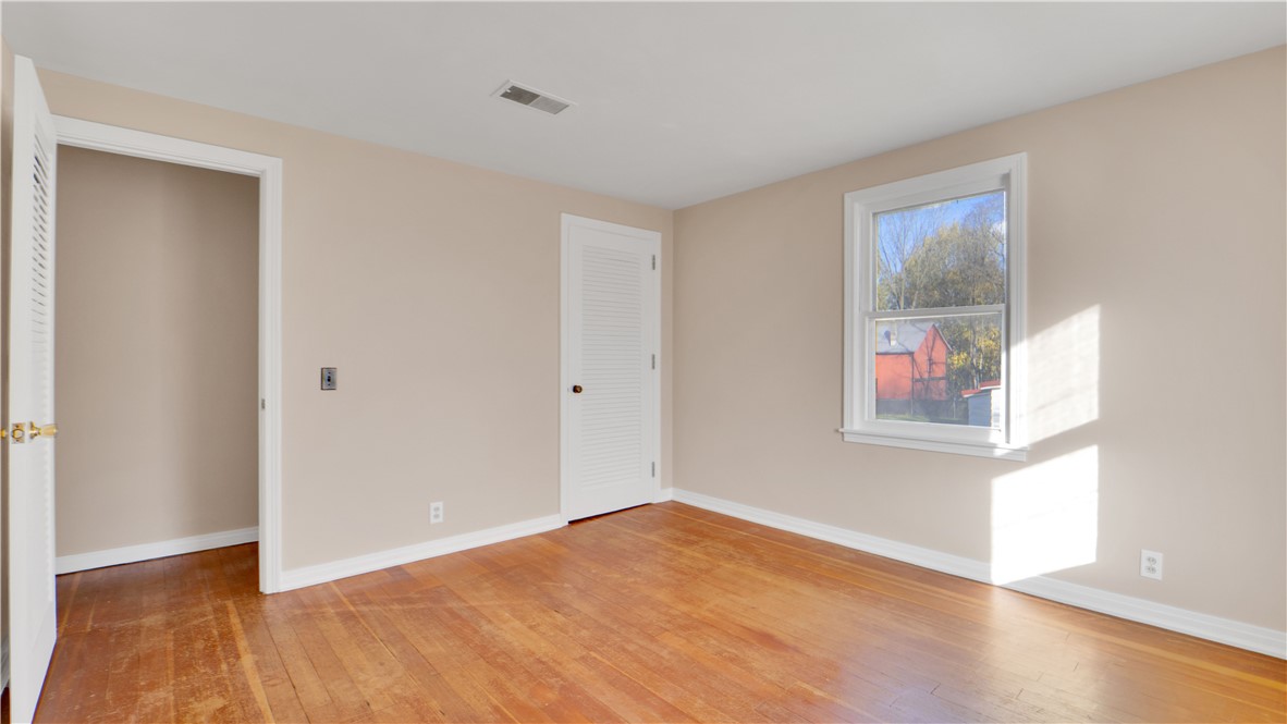 138 West Bayard Street