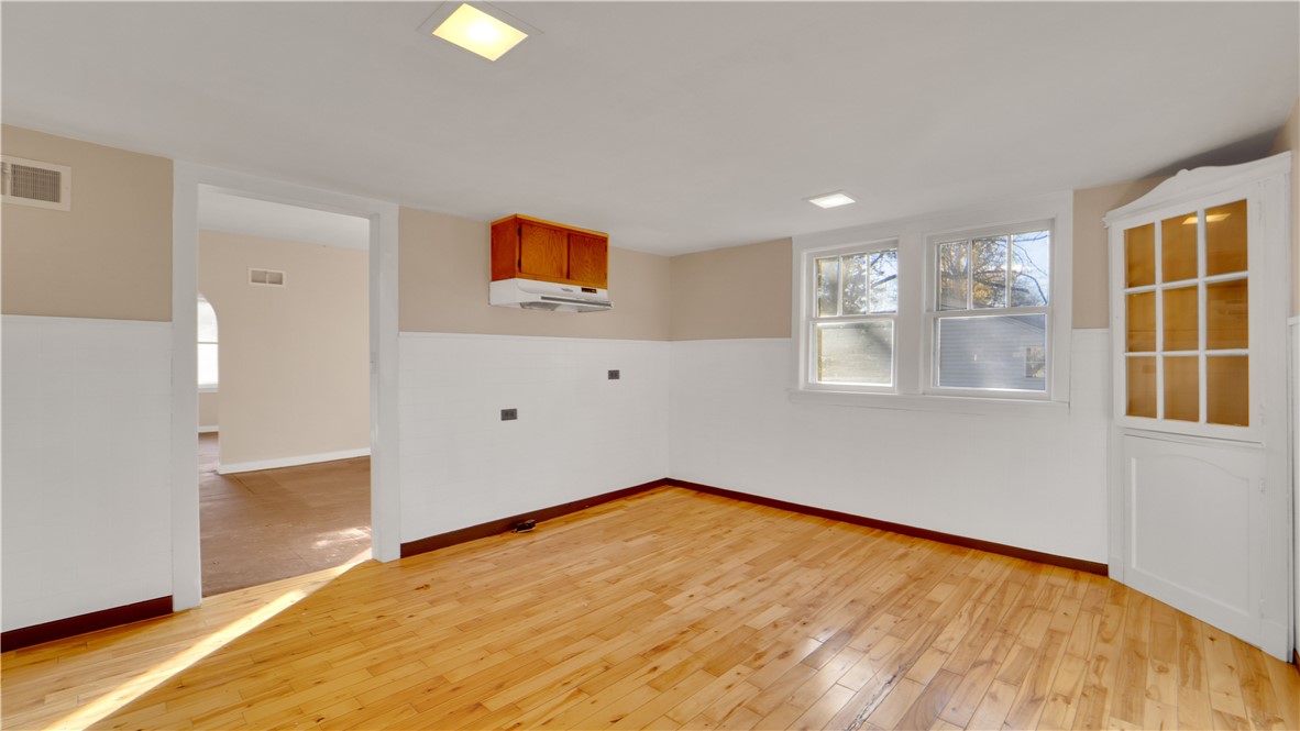 138 West Bayard Street