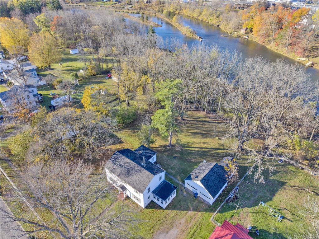 138 West Bayard Street