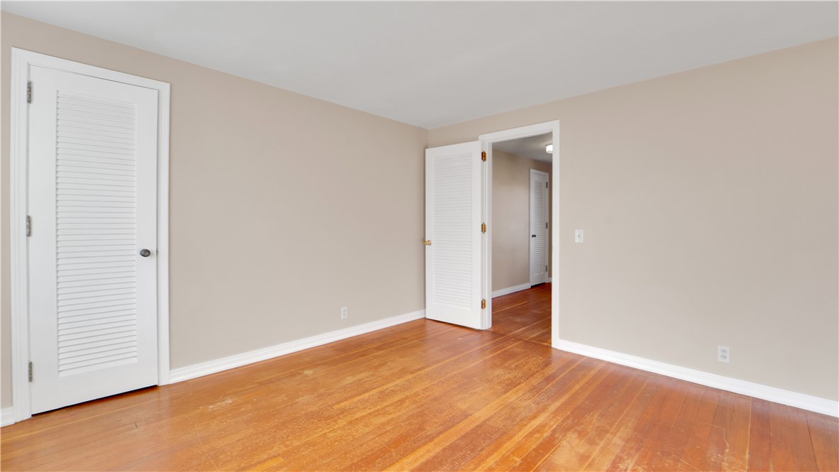 138 West Bayard Street