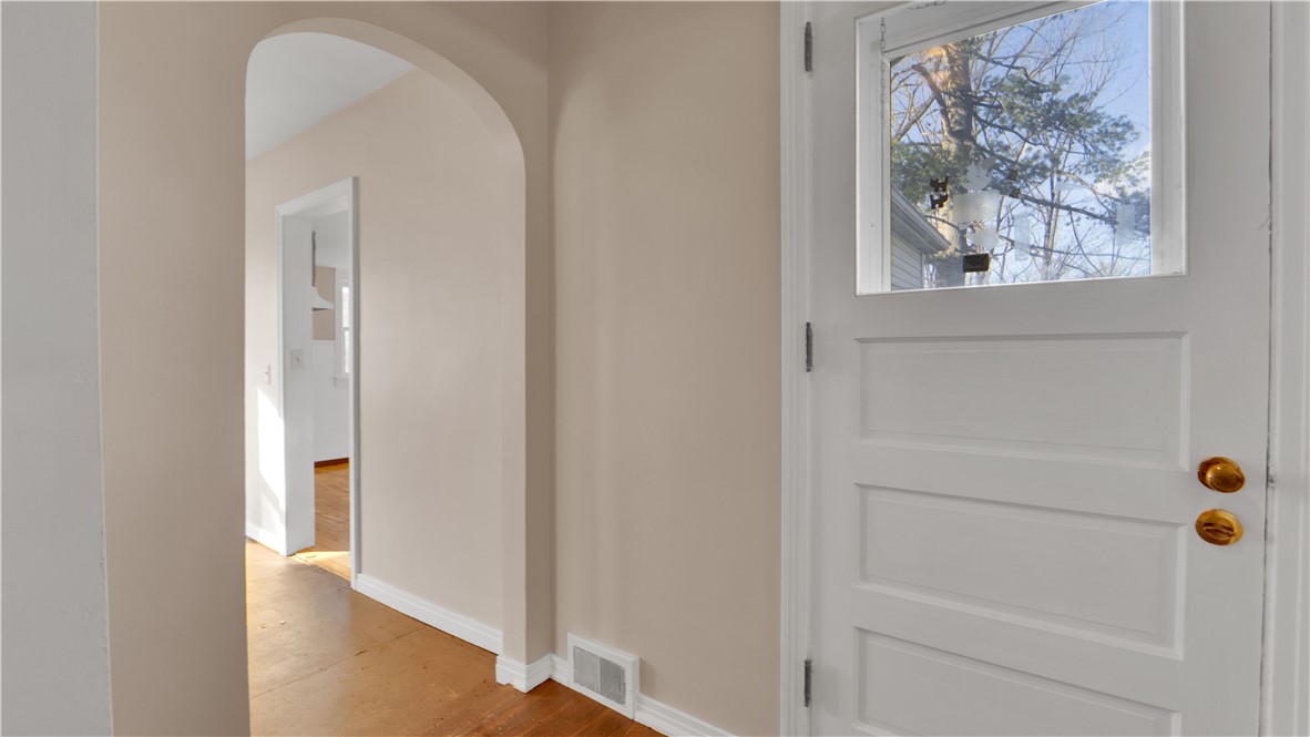 138 West Bayard Street