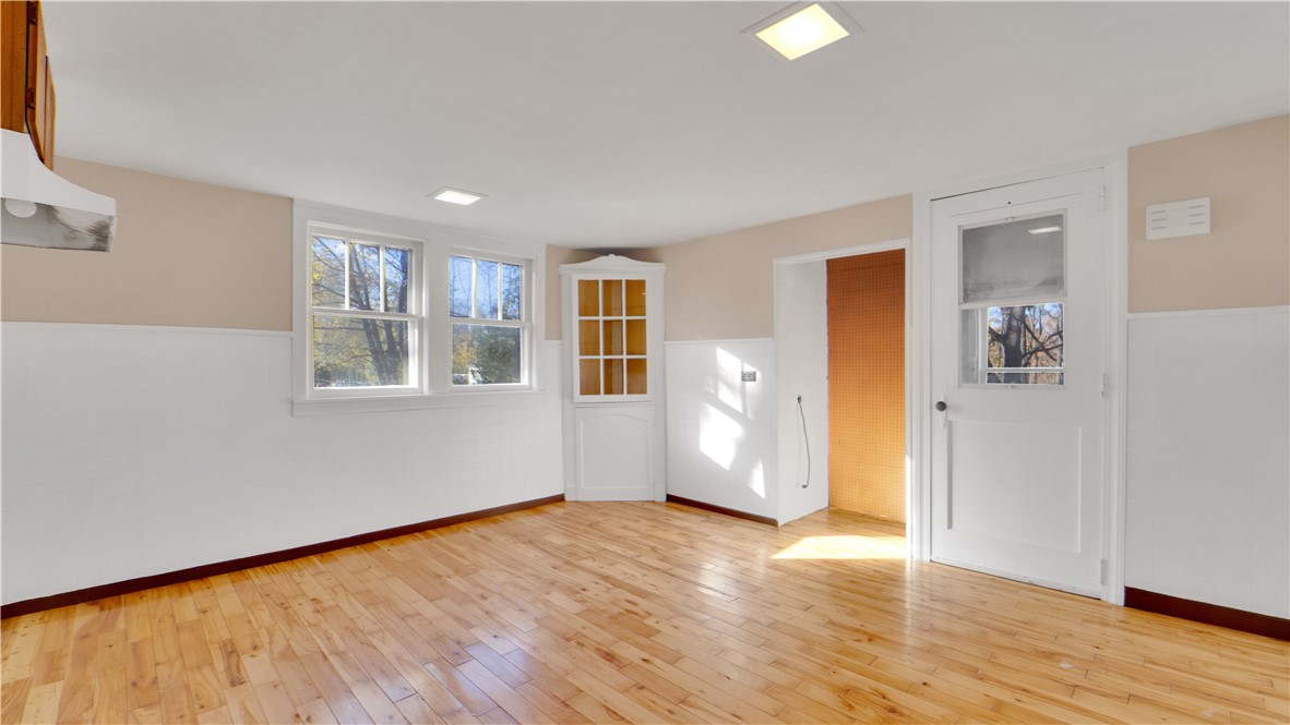 138 West Bayard Street