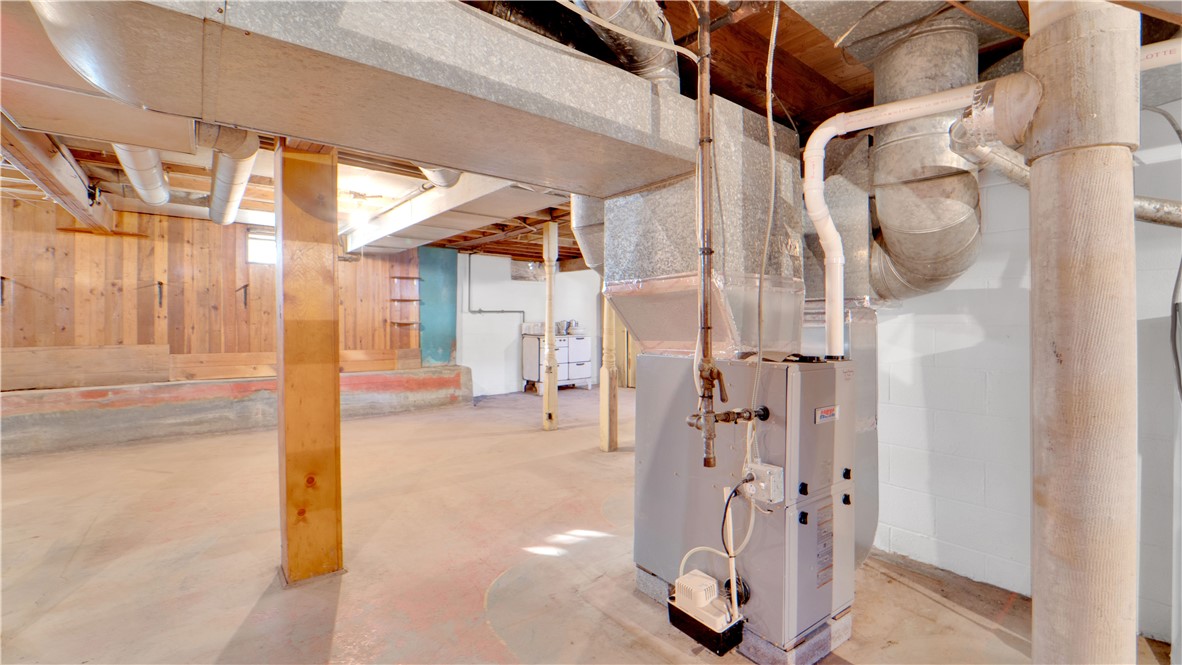 138 West Bayard Street