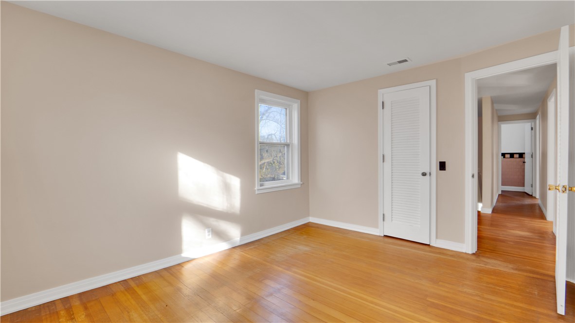 138 West Bayard Street