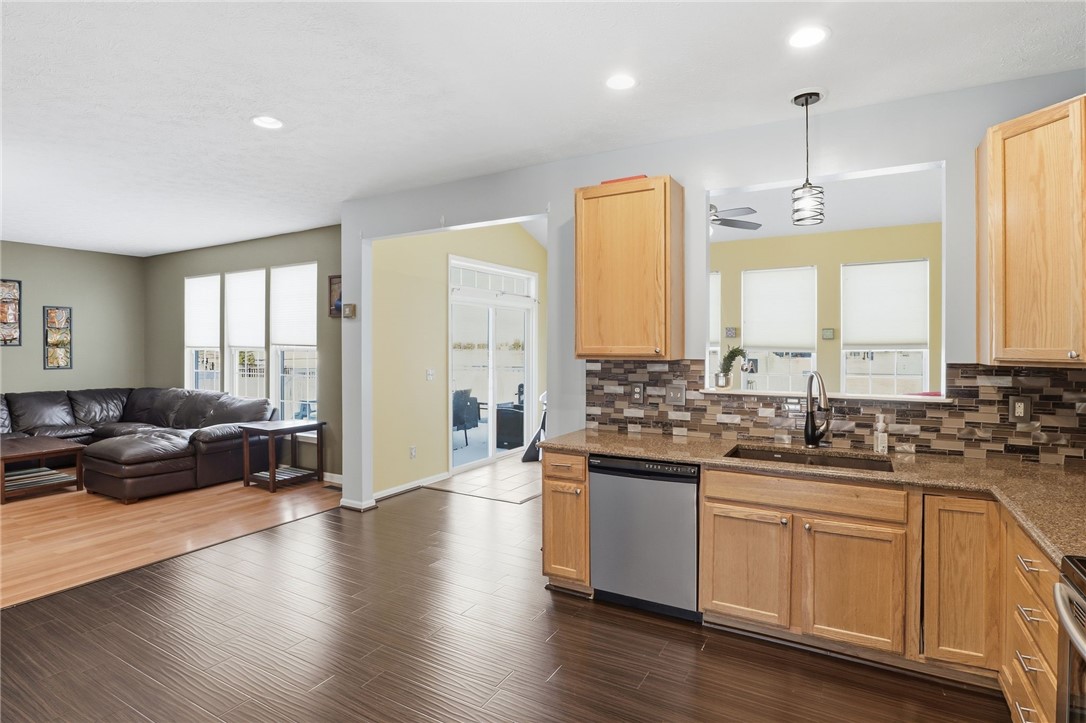 1443 FRASER Way