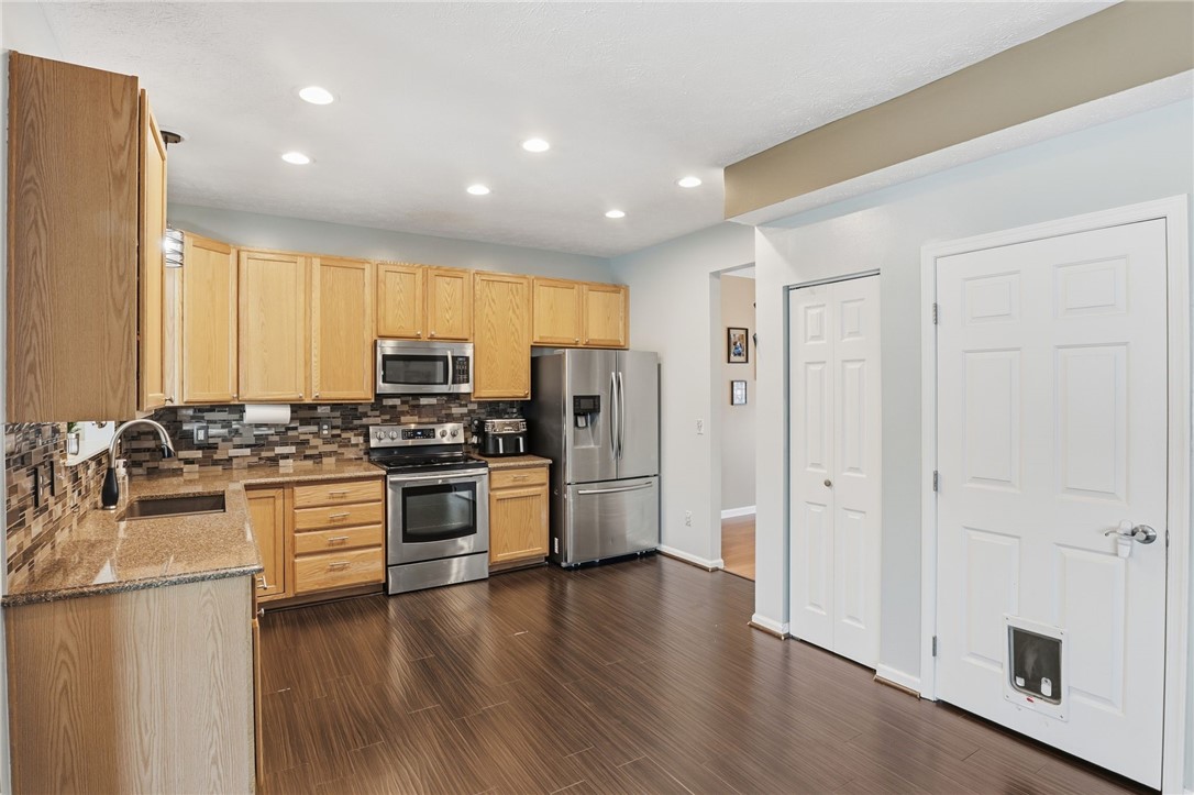 1443 FRASER Way