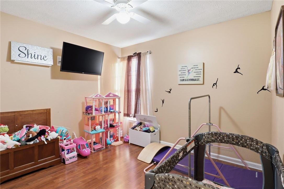 1443 FRASER Way