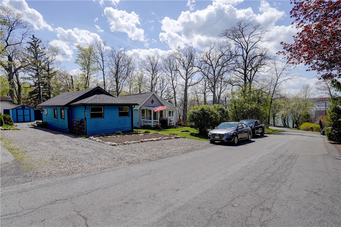 4649 Maiden Lane