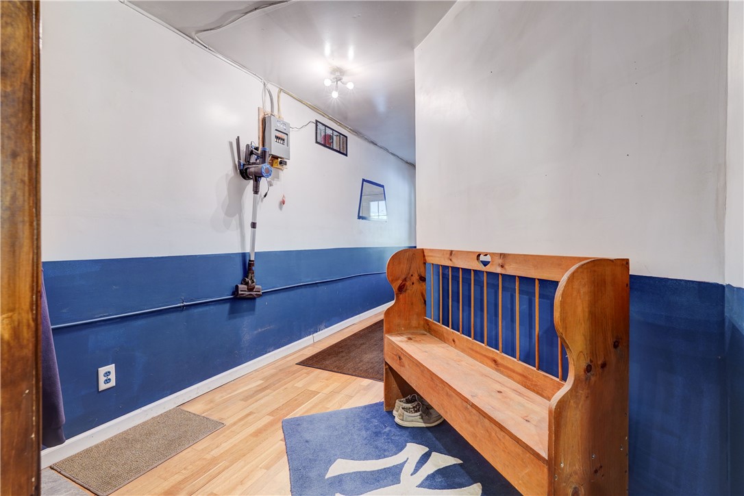 5959 Short Road