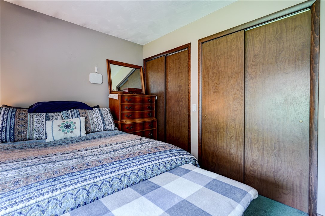 5959 Short Road