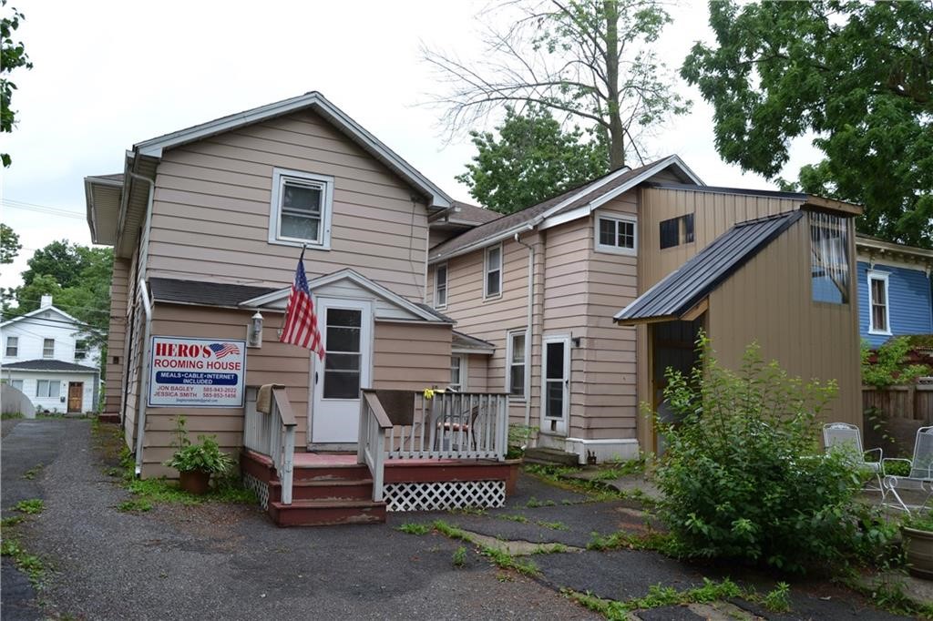 38 Chapin Street