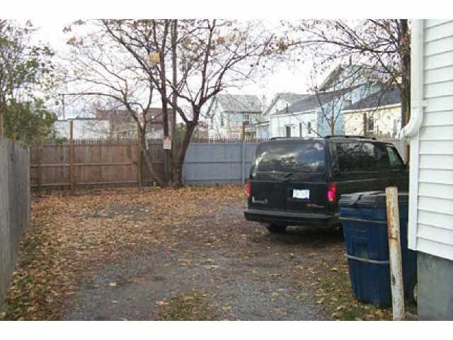146 Pleasant Street