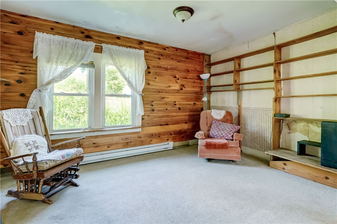 212 Hill Road