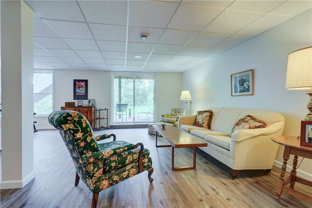 6012 Woodvine Rise