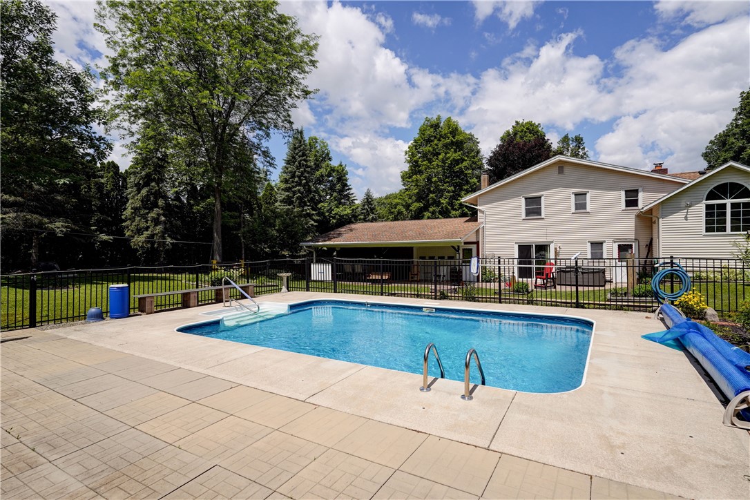 5959 Short Road