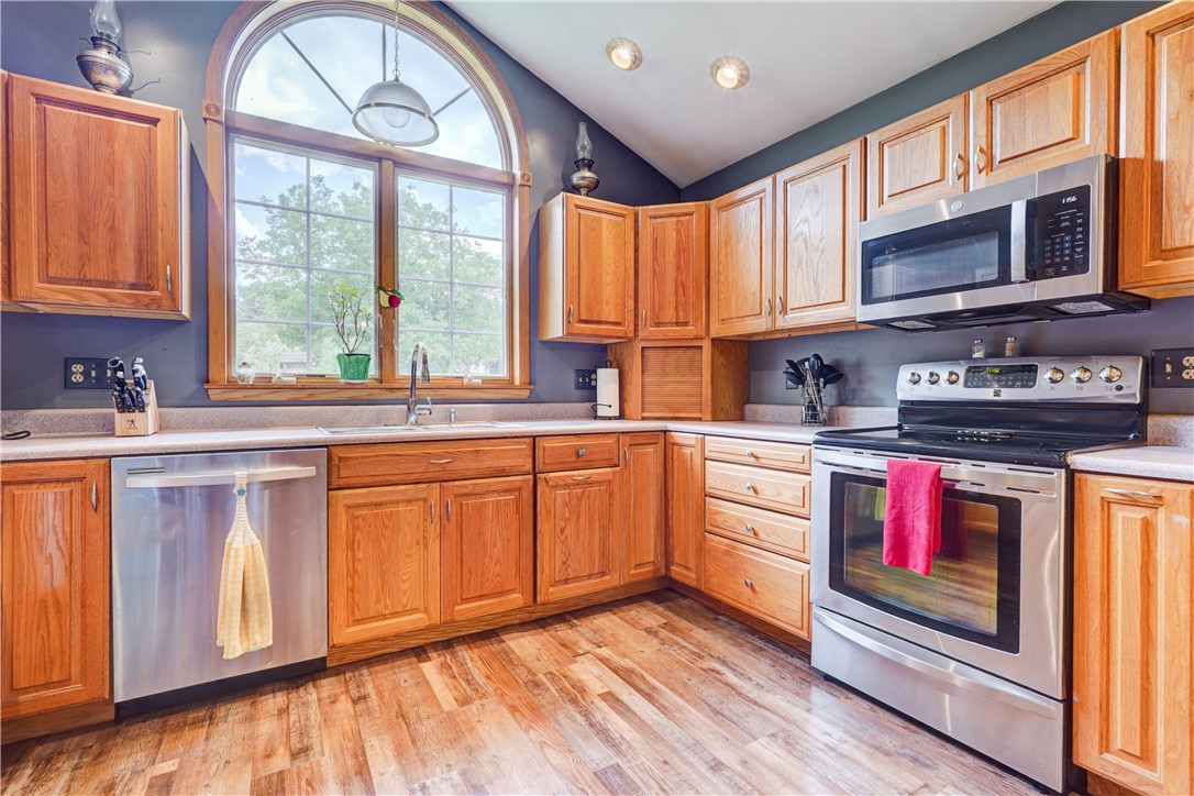 5959 Short Road