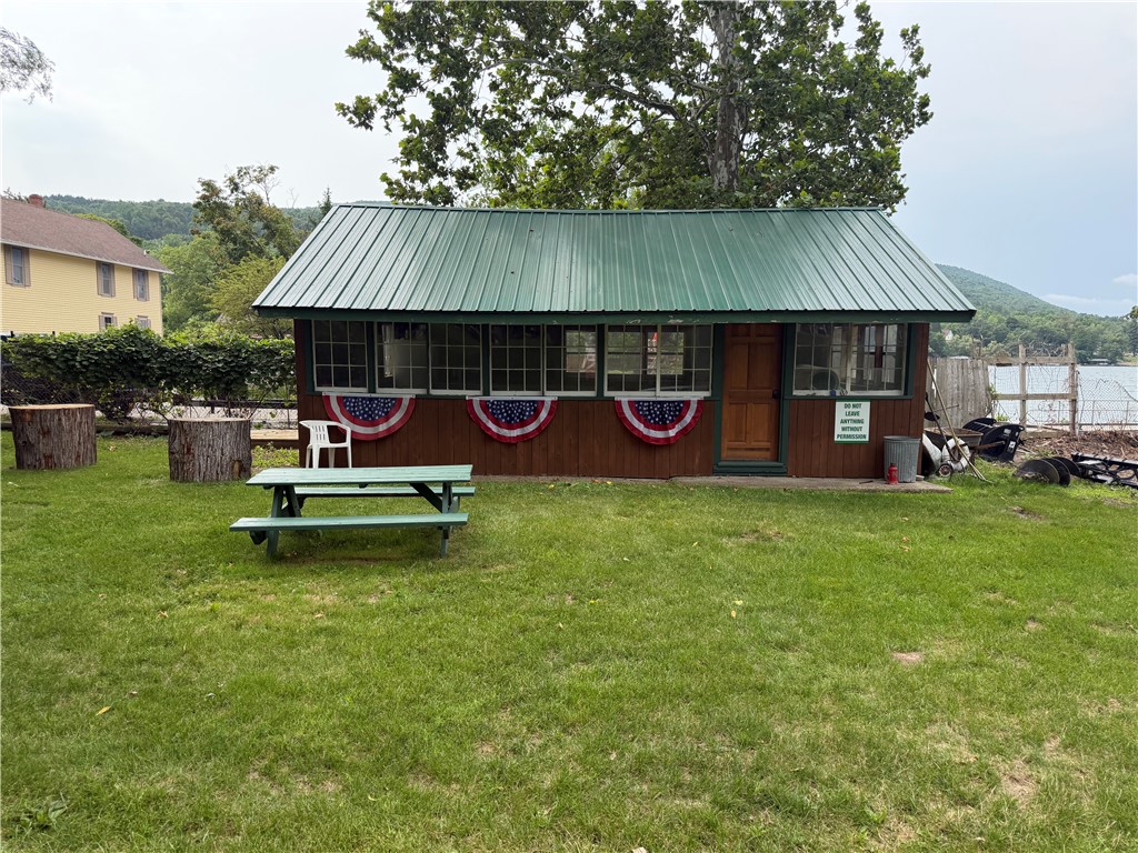 28 Vine Valley Park