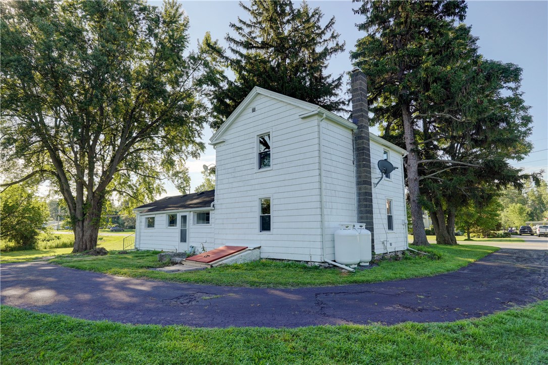 5544 Holtz Road
