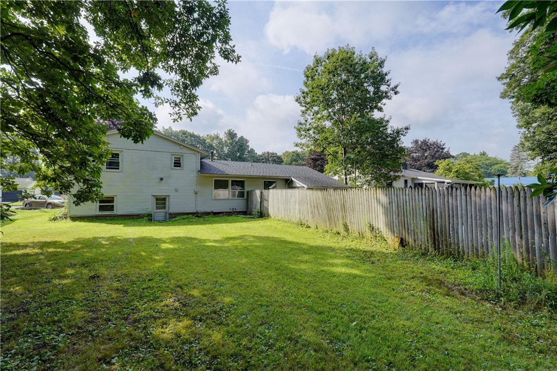 118 Holiday Lane