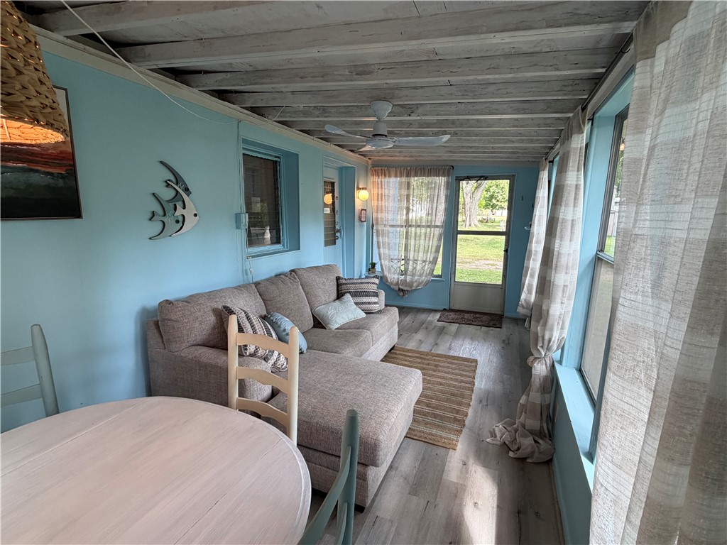 34 Vine Valley Parrk