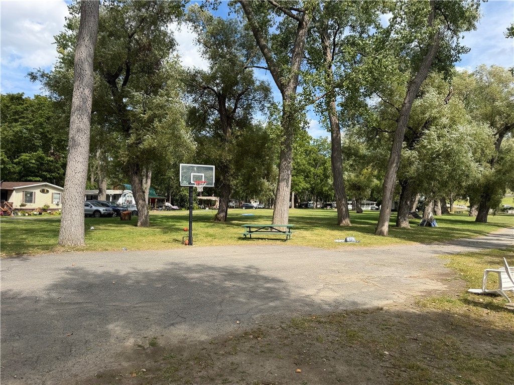 34 Vine Valley Parrk
