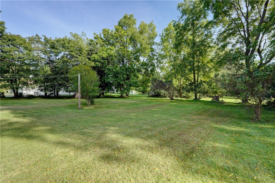 3 Railroad Avenue