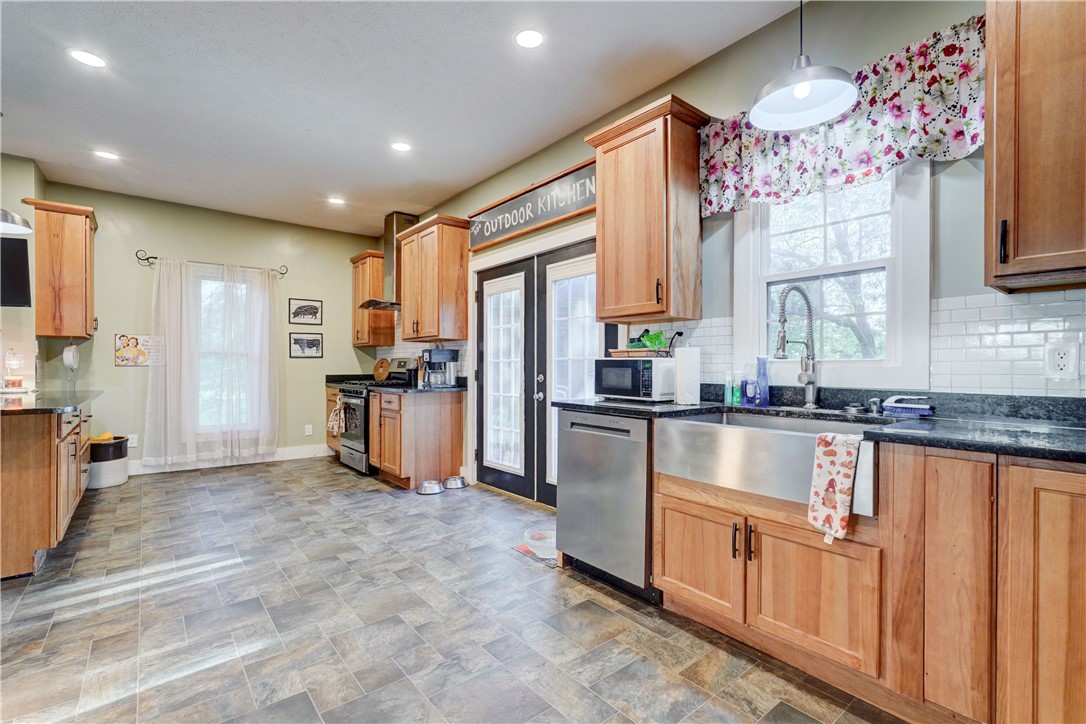 1210 West Townline Road