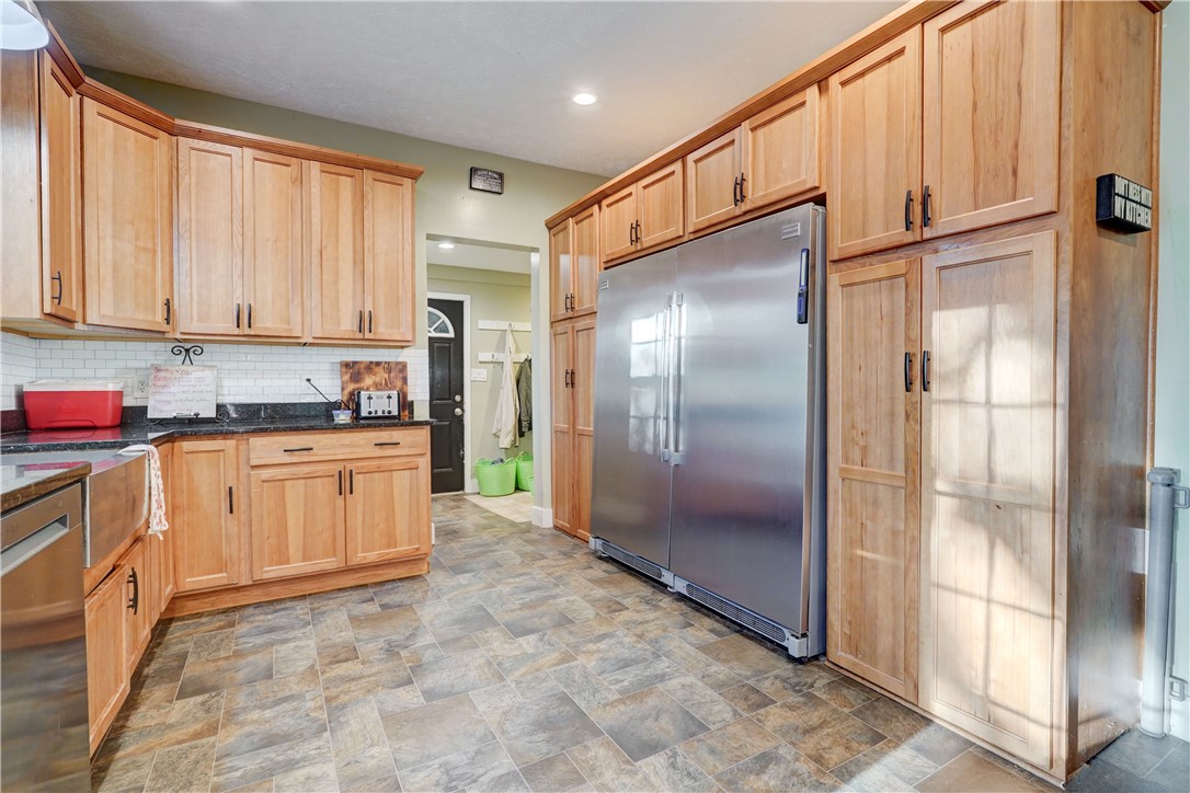1210 West Townline Road
