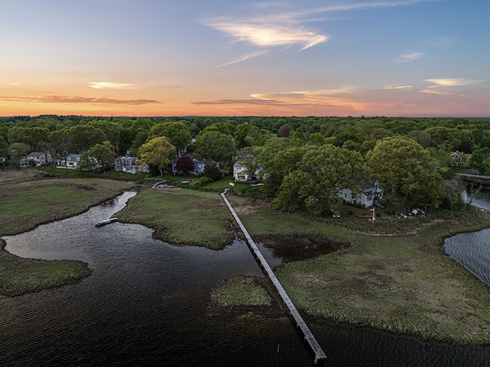 45 Meadowbrook Drive