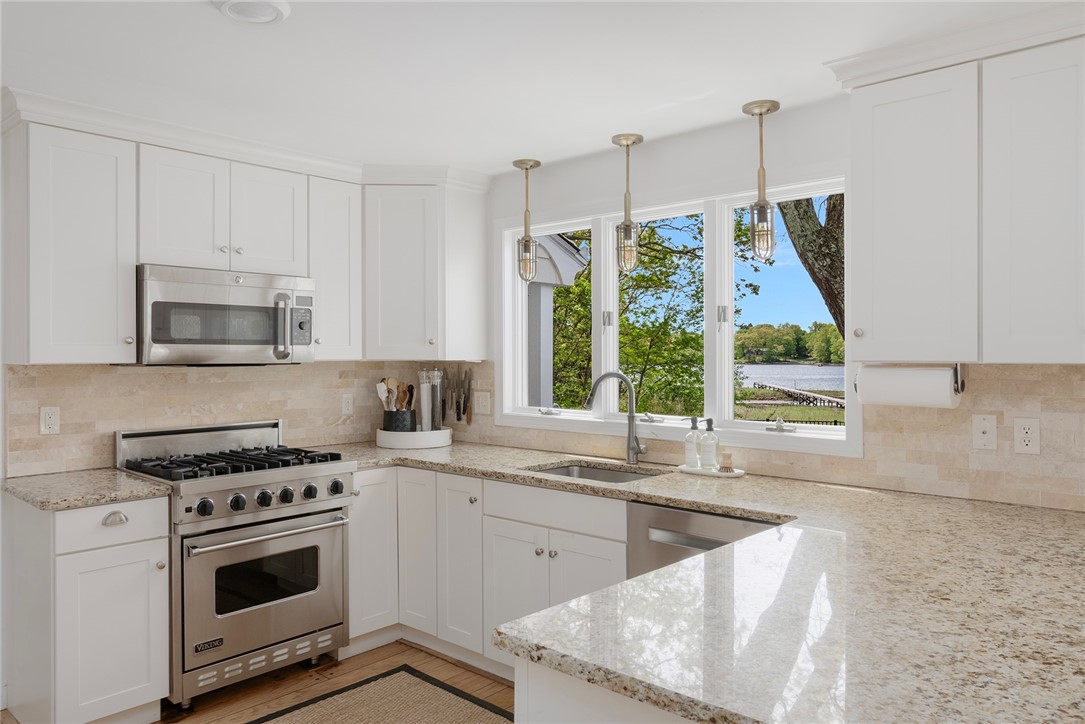 45 Meadowbrook Drive