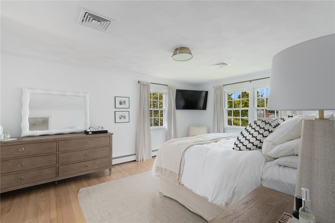 45 Meadowbrook Drive