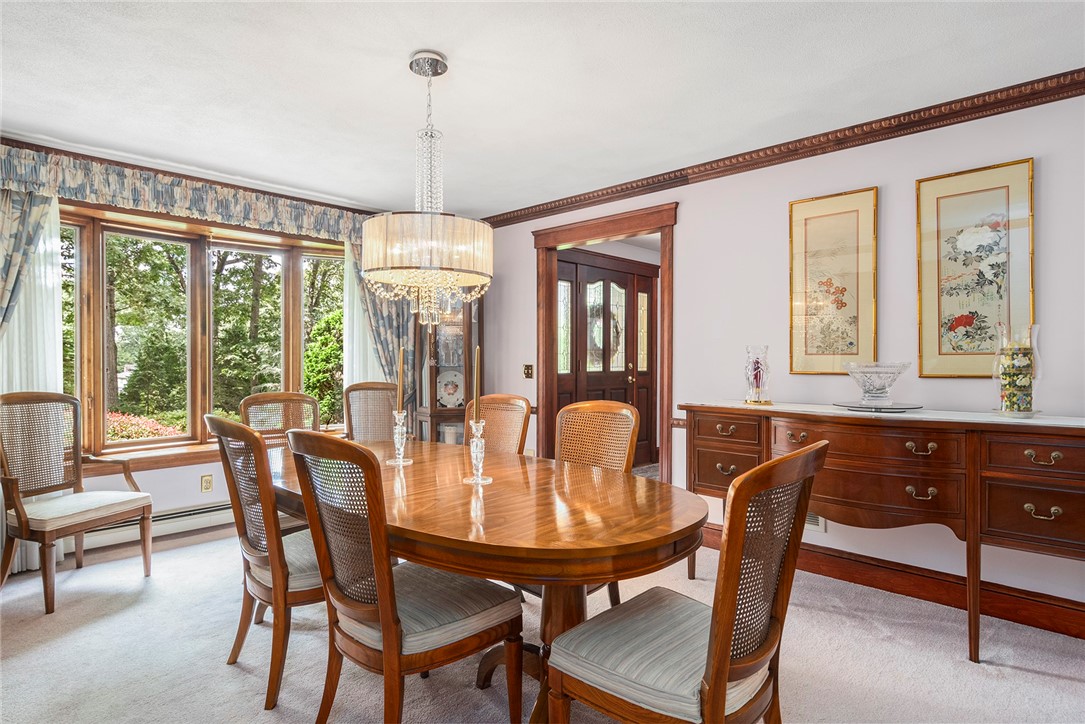 10 Oak Hill Drive