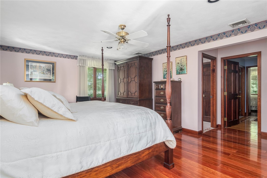 10 Oak Hill Drive
