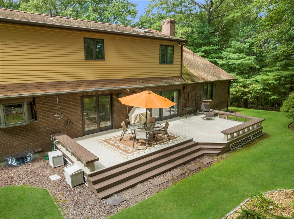 10 Oak Hill Drive