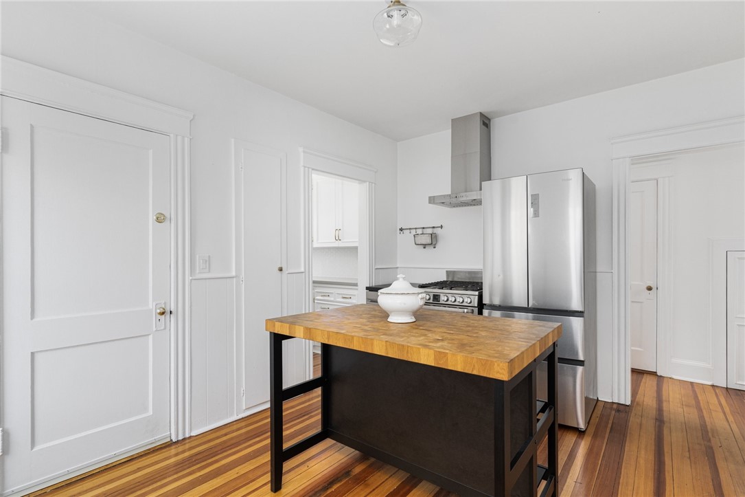 65 Twelfth Street