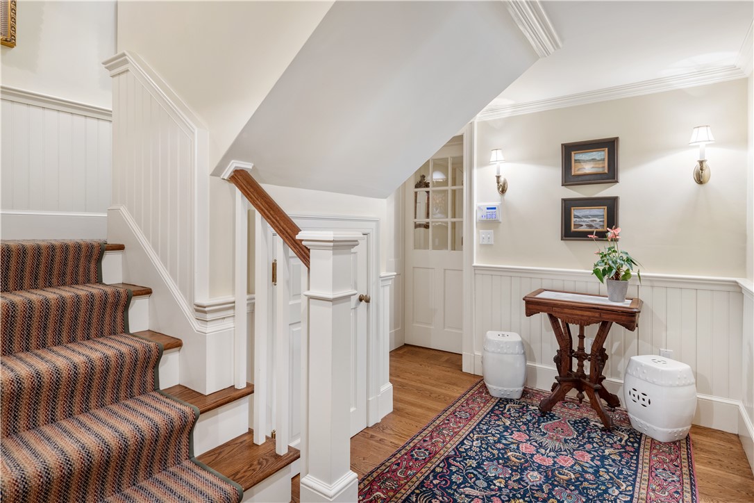 125 Grotto Avenue
